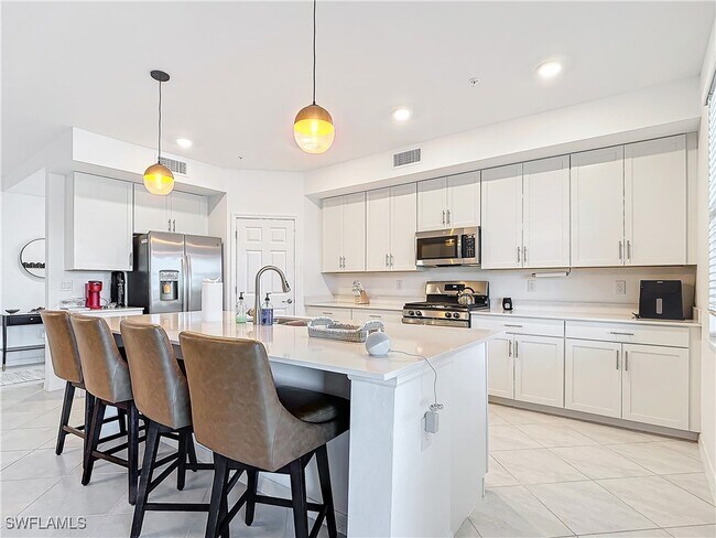 Foto del edificio - 15903 Grassland Ln