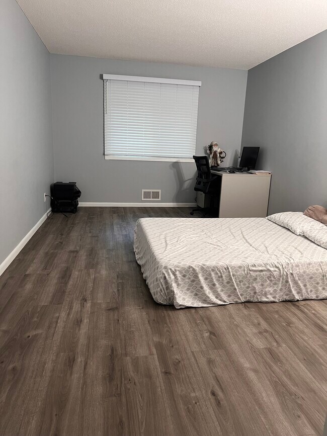Foto del edificio - 8403 Morgan Ln