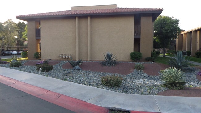 Foto del edificio - 31200 Landau Blvd