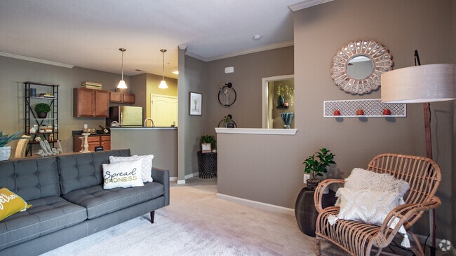 2BR,2BA,-1064SF, The Conquest - Fenwyck Manor Apartments