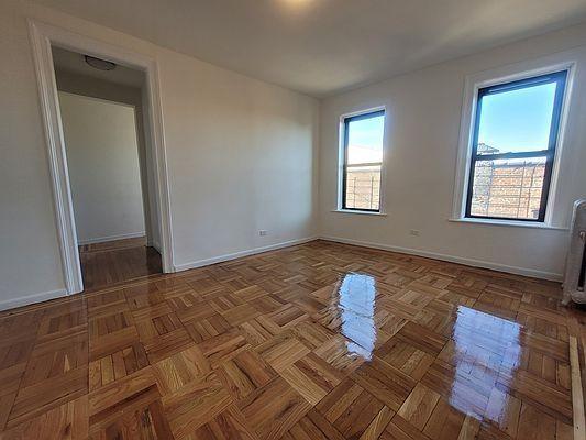 Building Photo - 1 bedroom in BRONX NY 10456