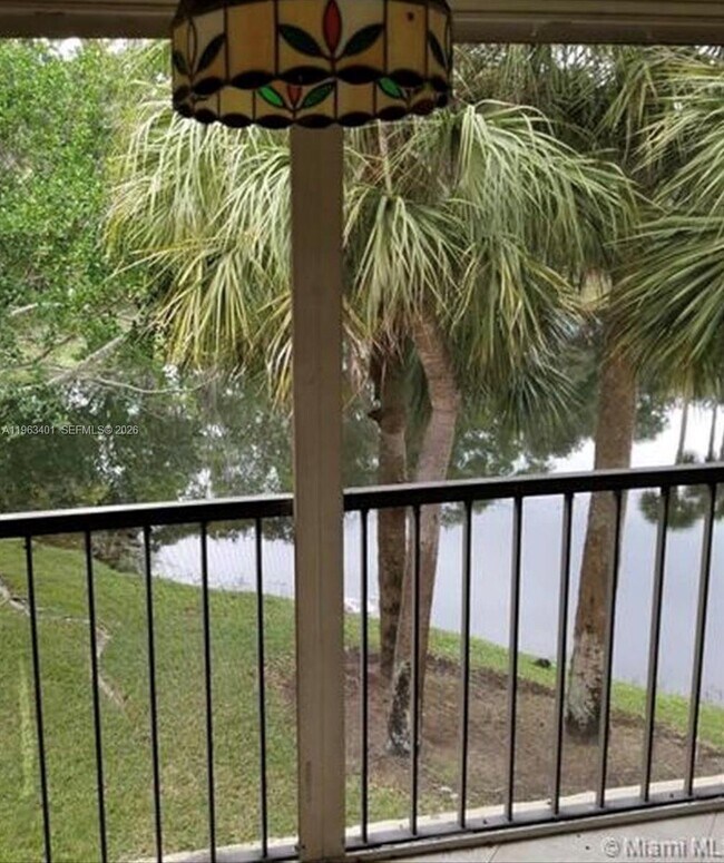 Foto del edificio - 309 Lakeview Dr