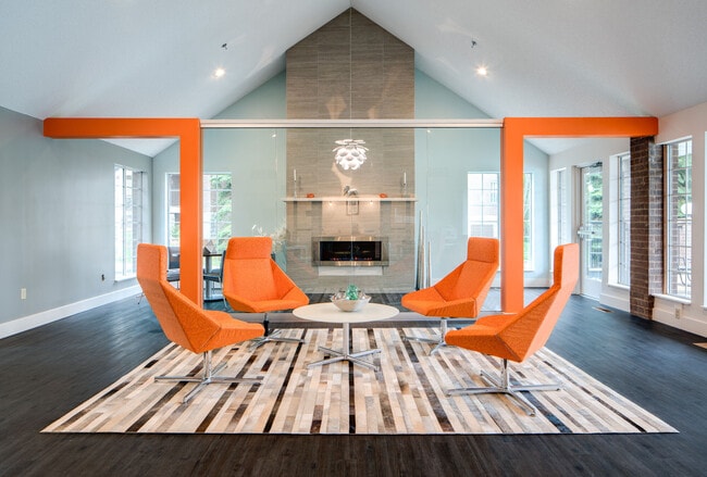Building Photo - Meridian Pointe