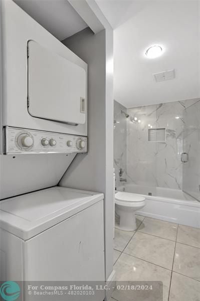 Building Photo - 4156 Inverrary Dr