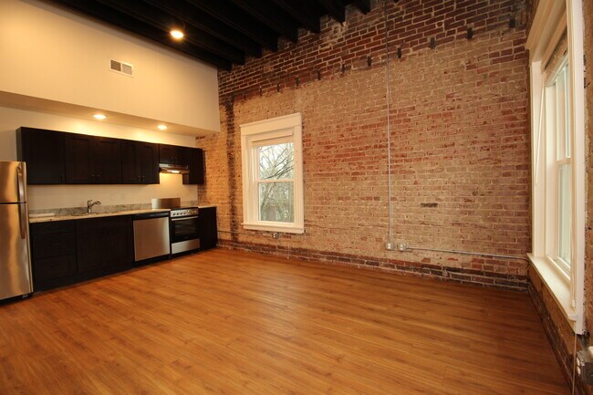 Building Photo - 2201 Lexington Ave