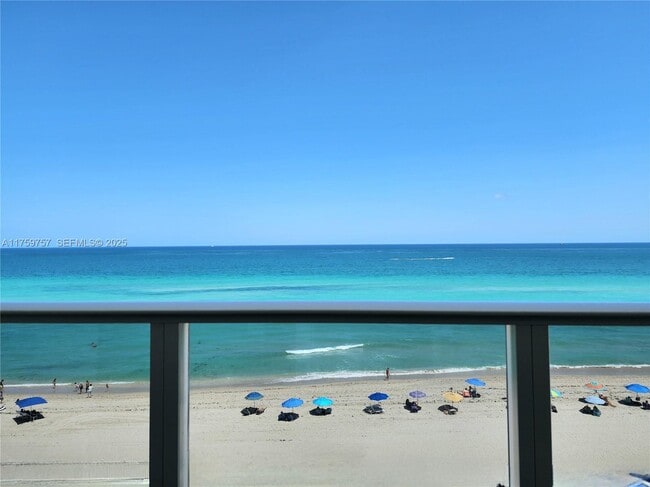 Building Photo - 3505 S Ocean Dr