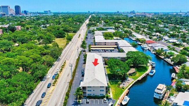 Foto del edificio - 1200 SW 12th St