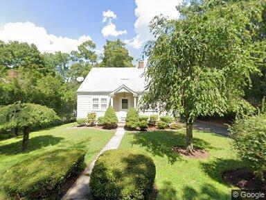 Building Photo - 16 Roberts Ln