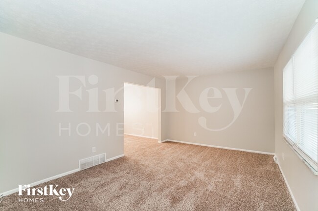 Foto del edificio - 1369 Greenock Rd