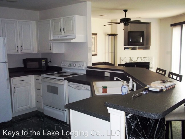 Building Photo - 521 Park Place Dr