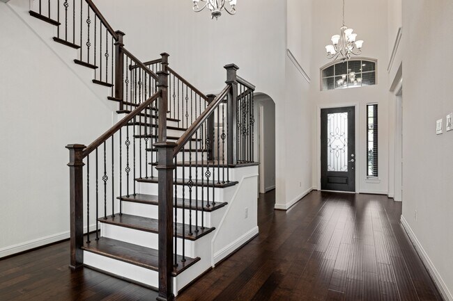 Foto del edificio - 4055 Woodland Meadow Dr