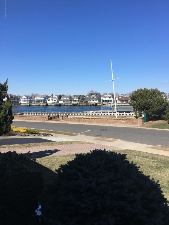 Building Photo - 36 Inlet Terrace