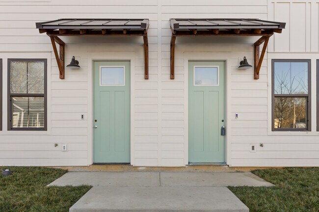 Metal shed-roof accents - 1750 S Highland Park Ave
