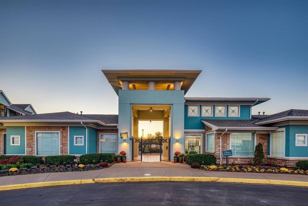 Apex on Perkins 1822 N Perkins Rd Stillwater, OK Apartments for