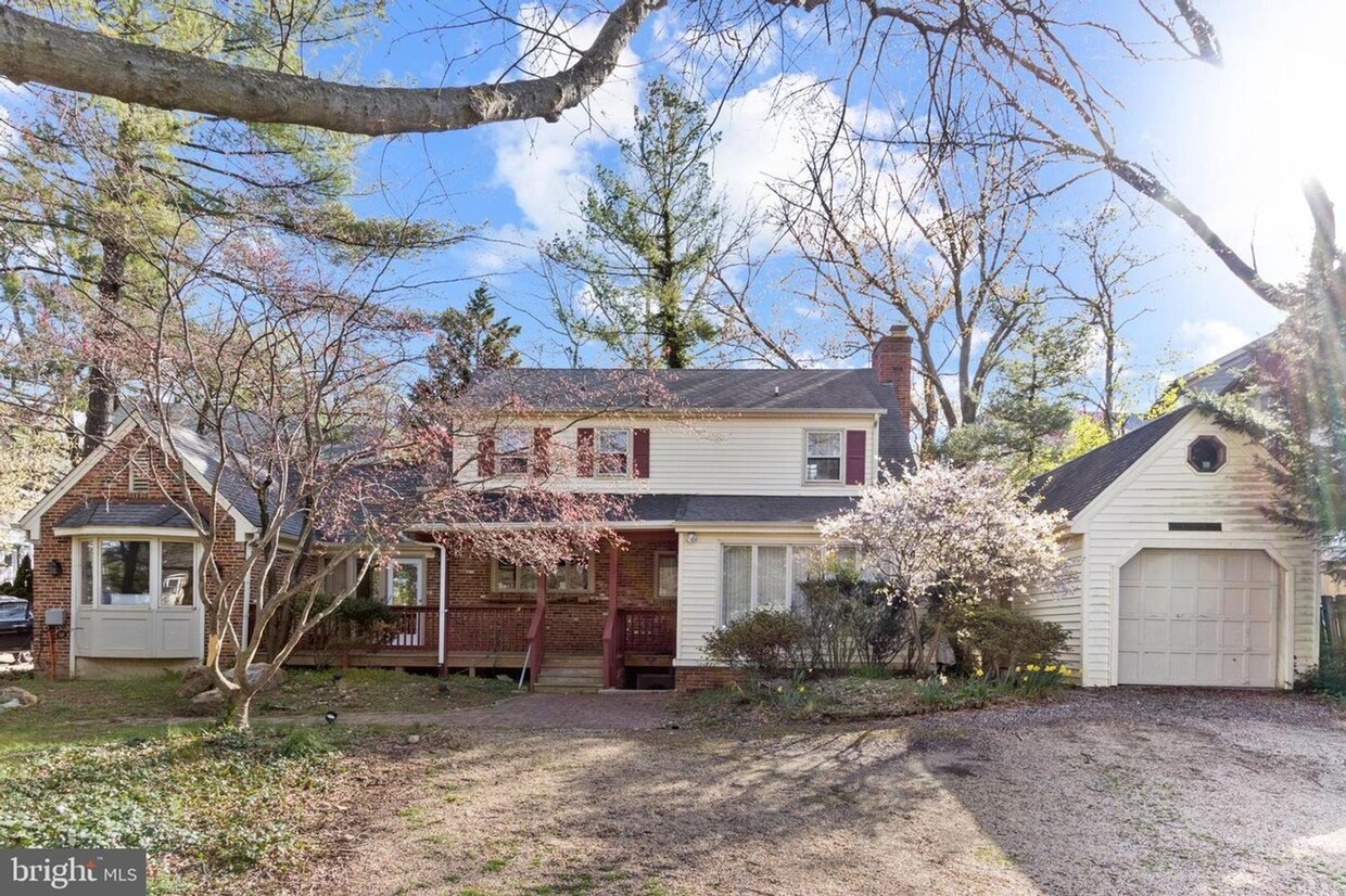 Foto principal - Palisades Gem Ready for Immediate Move-in!!