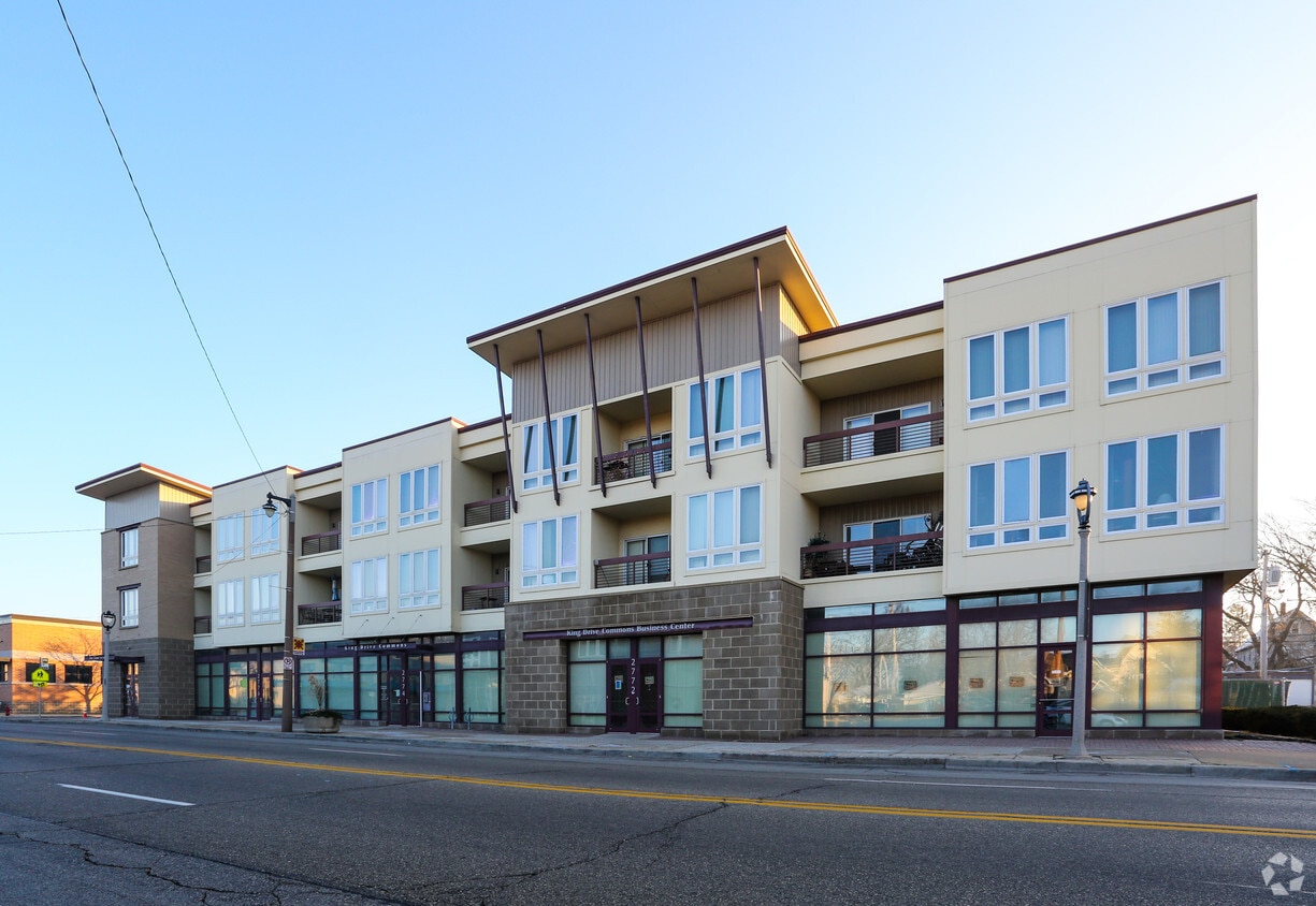 Building Photo - King Drive Commons
