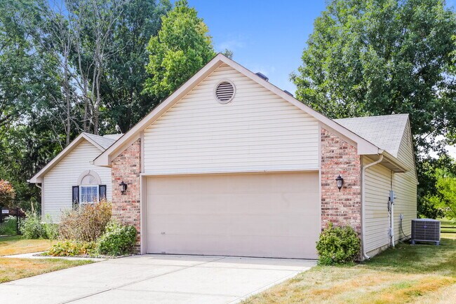 Foto del edificio - 1509 Cherry Wood Ct