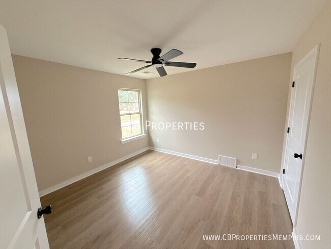 Building Photo - 2828 Epping Way Dr