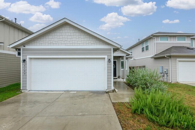 Foto del edificio - 6109 Arbor Crest Ln