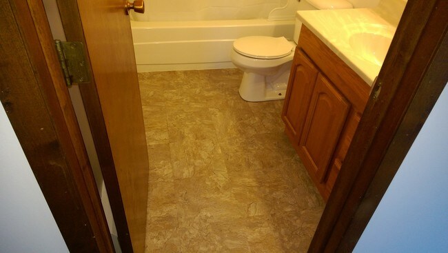 Foto del edificio - 611 Eglon Ave S