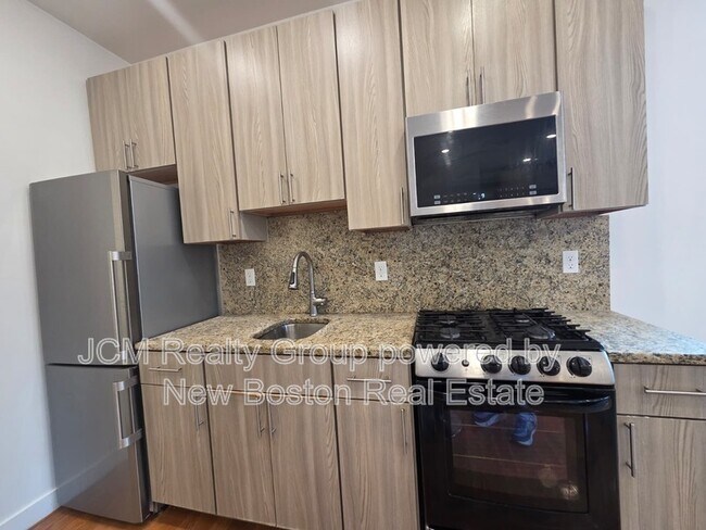 Photo - 9 Sixth Street Apartment