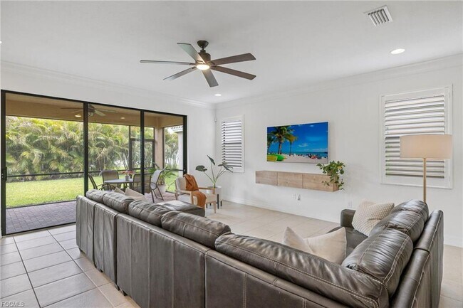 Foto del edificio - 10099 Windy Pointe Ct