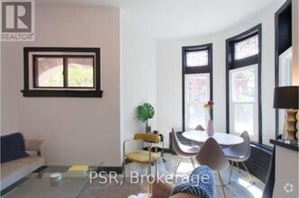 Building Photo - 260-260 Sherbourne St