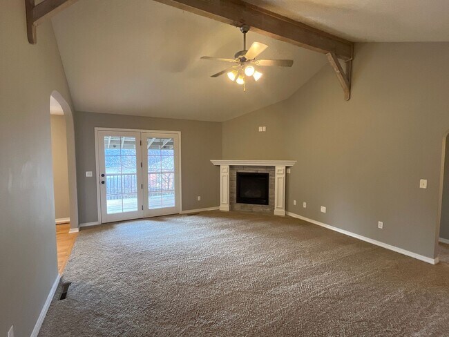 Foto del edificio - Your Early Christmas present has arrived!