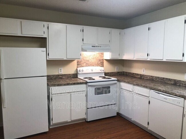 Foto del edificio - 1108 Camden Ave