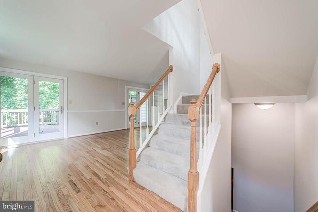Building Photo - 7208 Burton Hill Ct