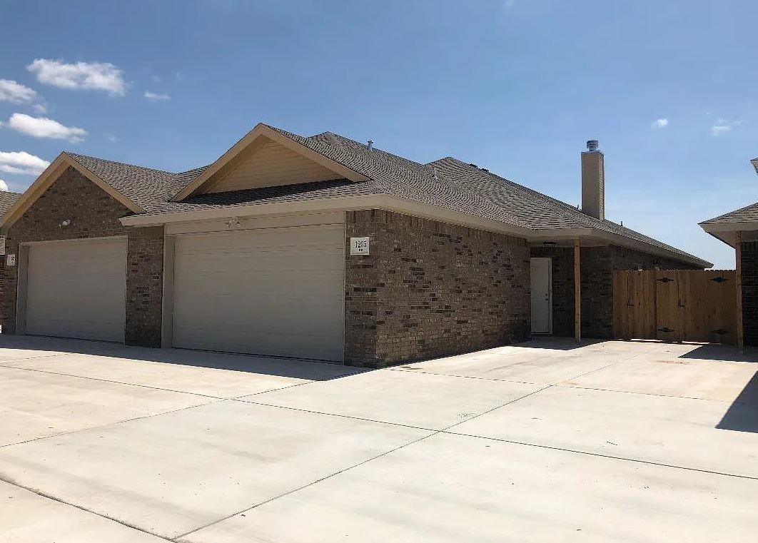 Foto principal - 1203 Donald Preston Dr