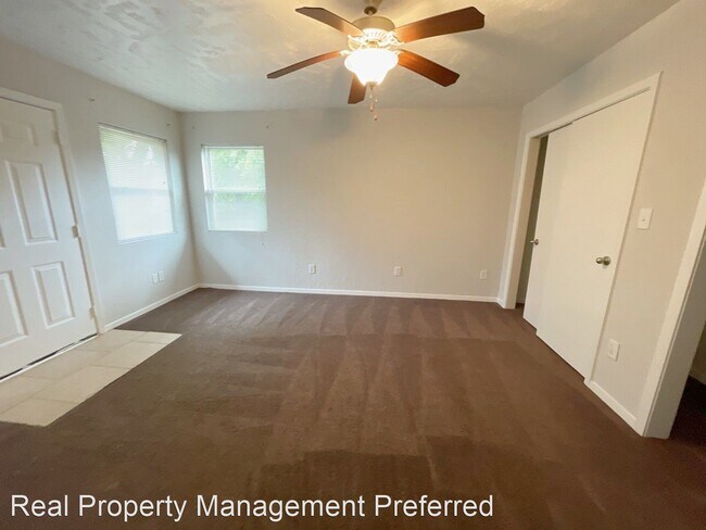 Foto del edificio - 3 br, 2 bath House - 7518 Crisp Wood Ln