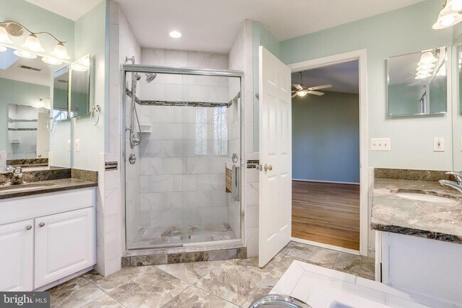 Foto del edificio - 11472 Waterhaven Ct