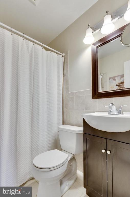 Foto del edificio - 6014 Leewood Dr