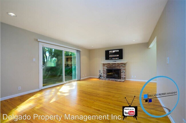Building Photo - 3 br, 2 bath House - 215 Bergwall Way
