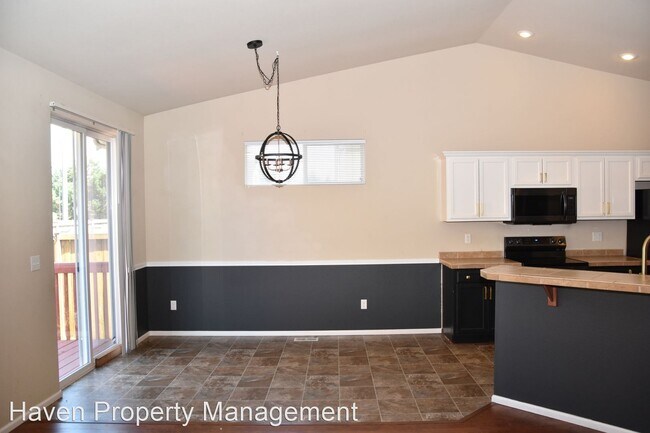 Building Photo - 3 br, 2 bath House - 4521 201st St E