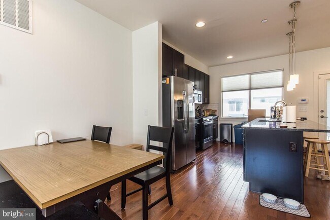 Foto del edificio - 2634 Livingston St