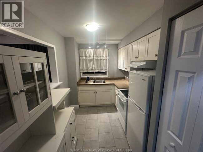 Photo du bâtiment - 2490 Rivard Ave