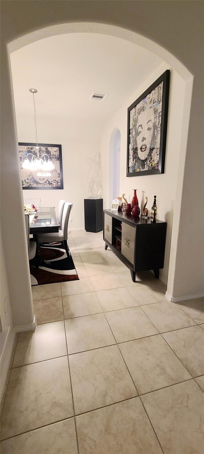 Building Photo - 2710 Little Caney Way