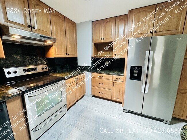 Building Photo - 3884 Rosey Way