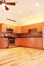 Building Photo - 108 N Winooski Ave