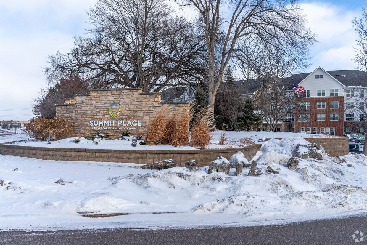 Foto del edificio - Summit Place Senior Living