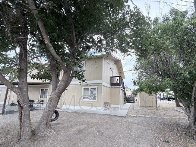 Foto del edificio - 3246 Downey Ct