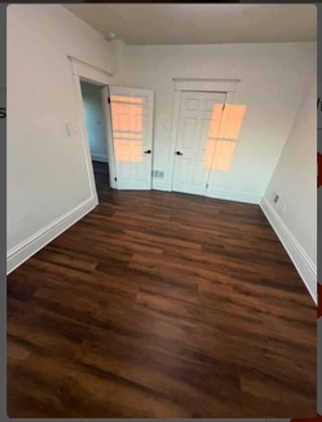 Foto del edificio - 2035 Wesmont Ave