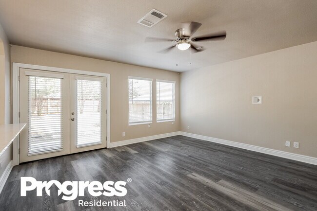 Building Photo - 9707 Woodland Pines