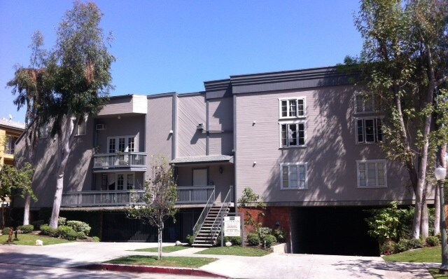 edificio - 616 Veteran Ave