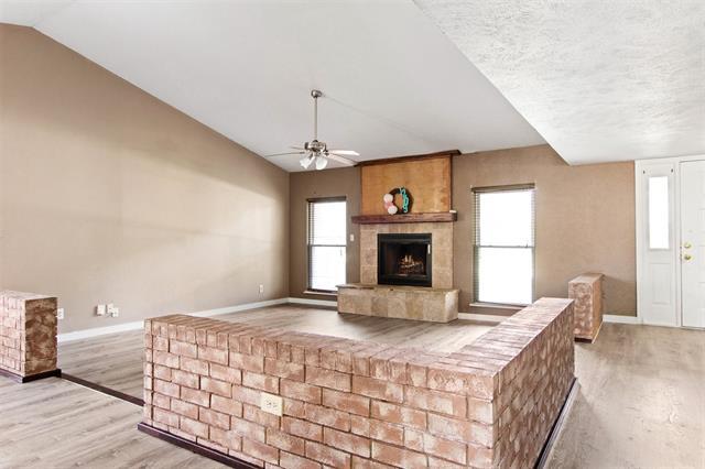 Foto del edificio - 1209 Cherrywood Ct