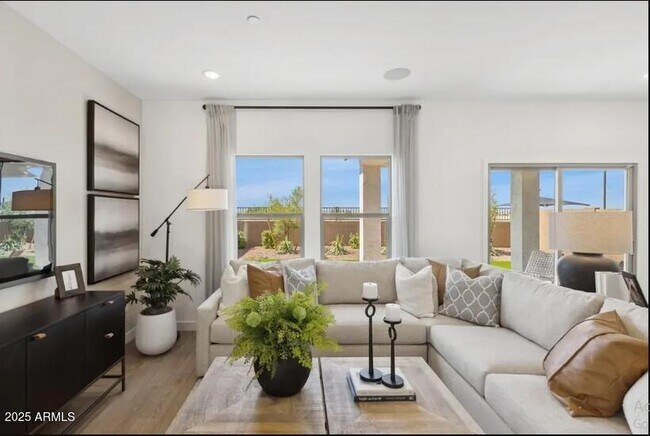 Foto del edificio - 7656 W Minton St