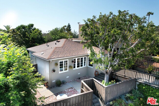 Foto del edificio - 1337 Westerly Terrace