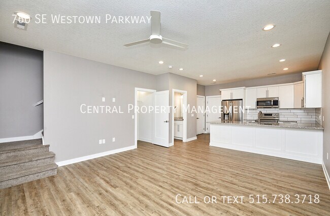 Foto del edificio - 760 SE Westown Pkwy